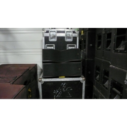 L'Acoustics KIVA Ultra Compact WST Line Source